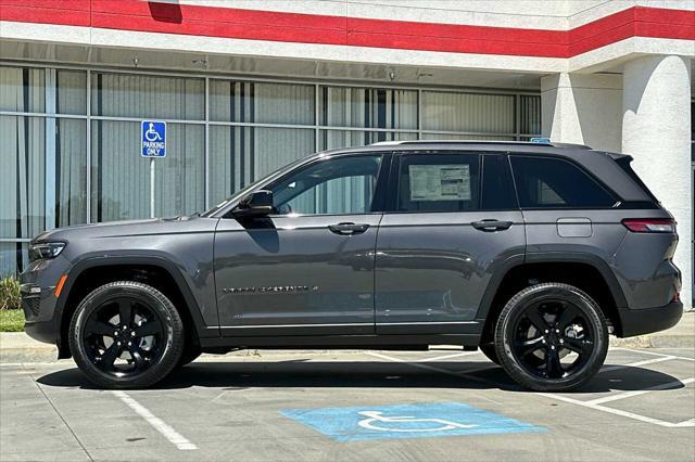 new 2024 Jeep Grand Cherokee car, priced at $44,376