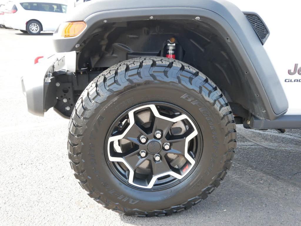used 2021 Jeep Gladiator car, priced at $34,994