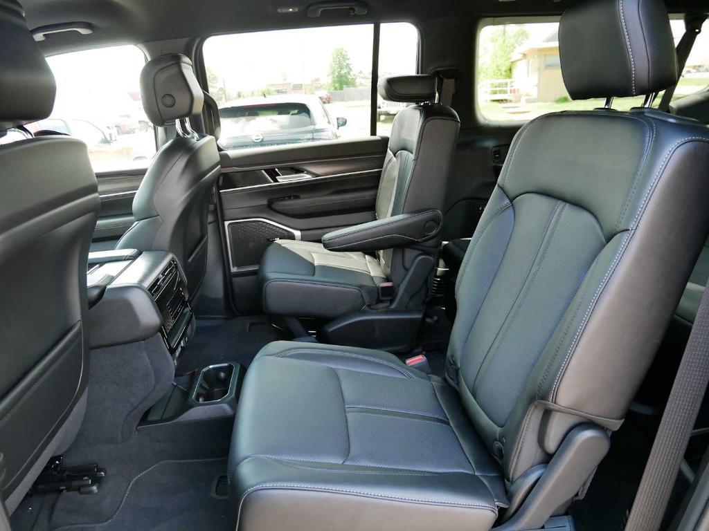 new 2024 Jeep Wagoneer L car, priced at $70,000