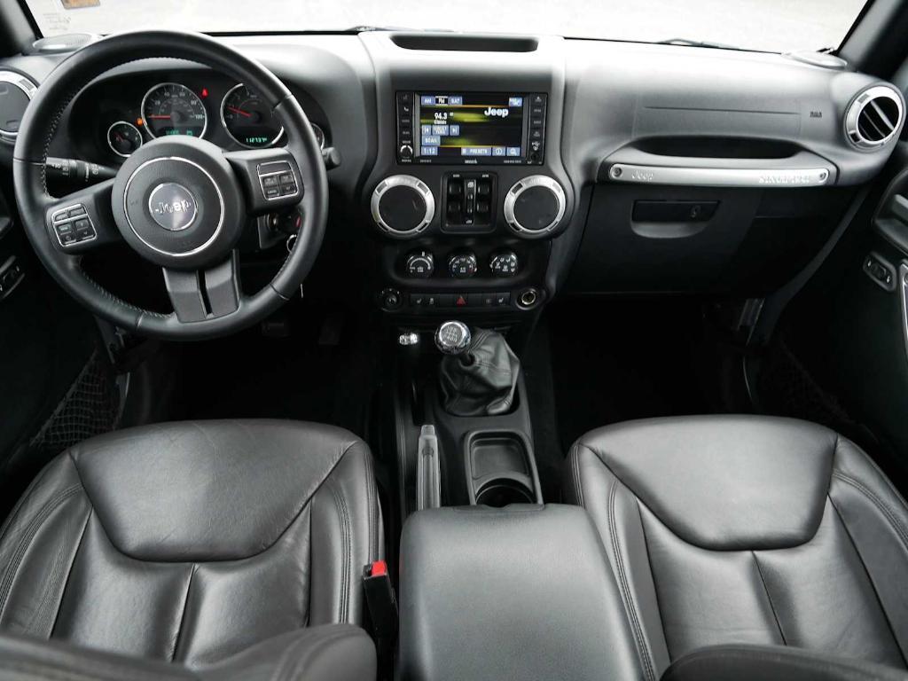 used 2015 Jeep Wrangler Unlimited car, priced at $17,893