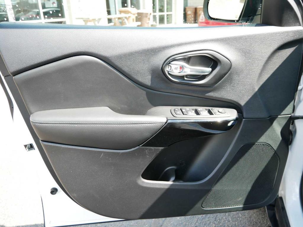 used 2023 Jeep Cherokee car, priced at $26,000