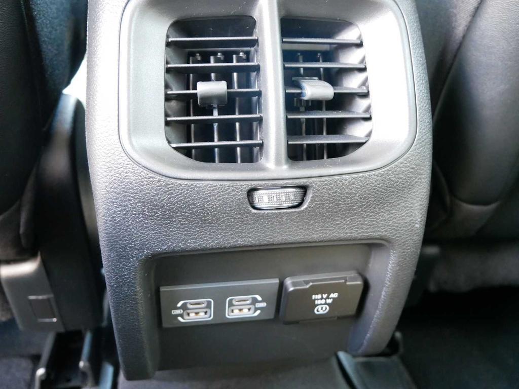 used 2023 Jeep Cherokee car, priced at $26,000