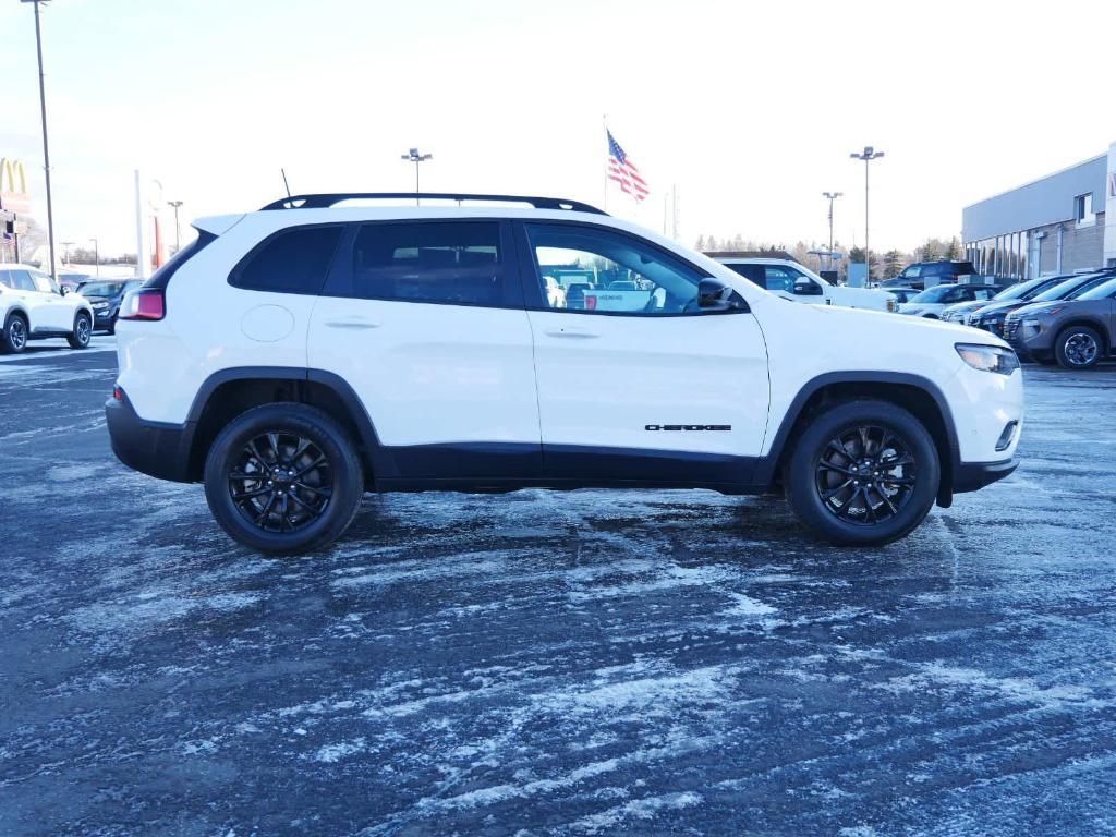 used 2023 Jeep Cherokee car, priced at $26,000