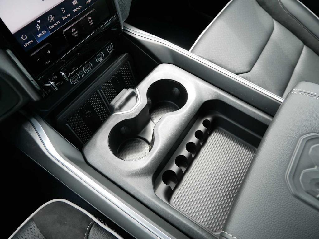 new 2025 Ram 1500 car, priced at $59,480