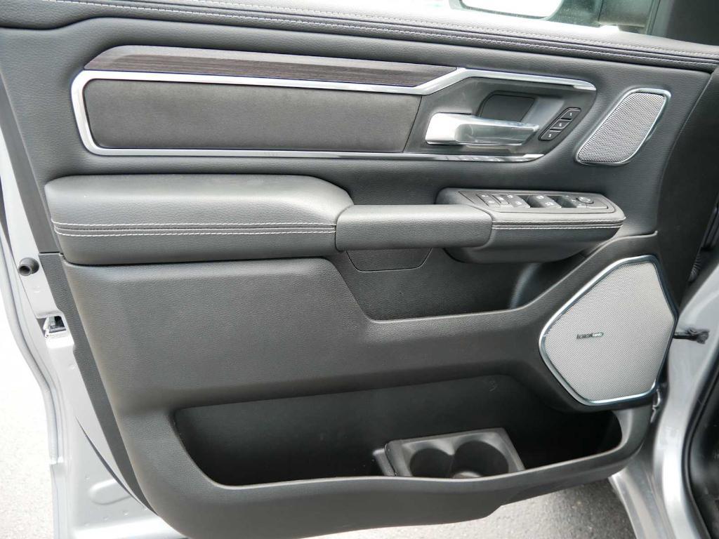 new 2025 Ram 1500 car, priced at $59,480