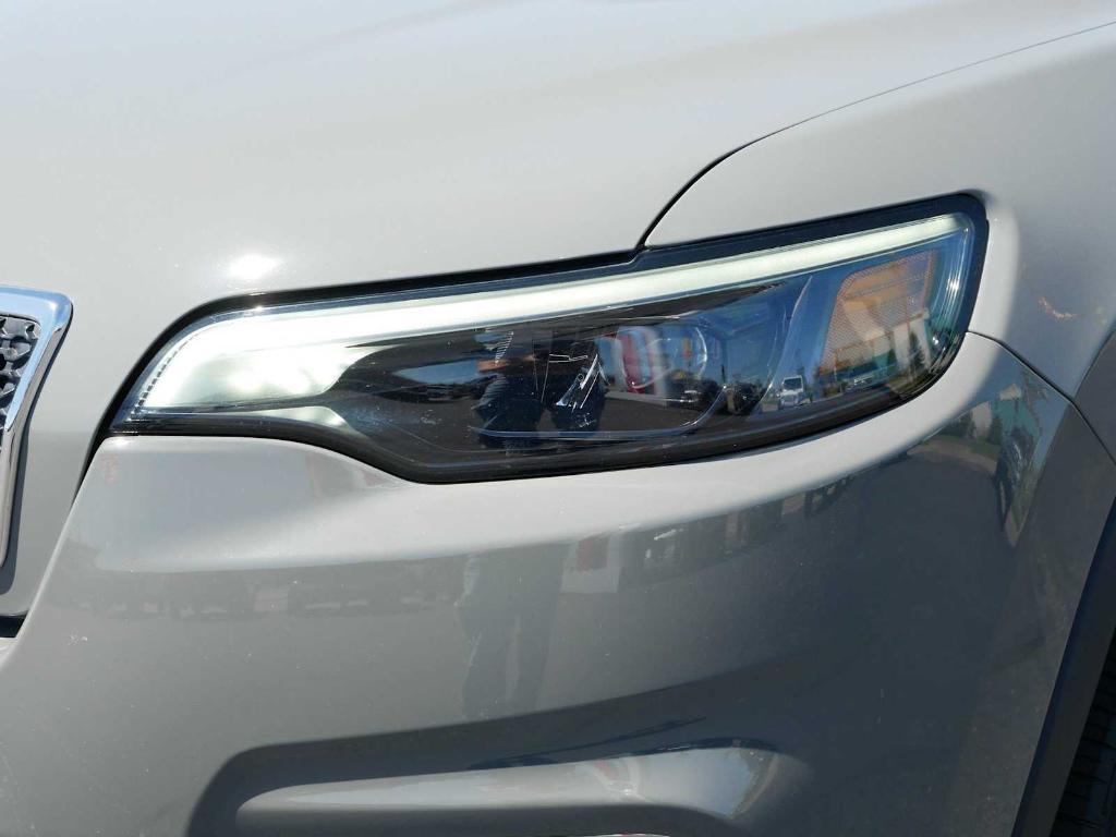 used 2019 Jeep Cherokee car, priced at $20,444