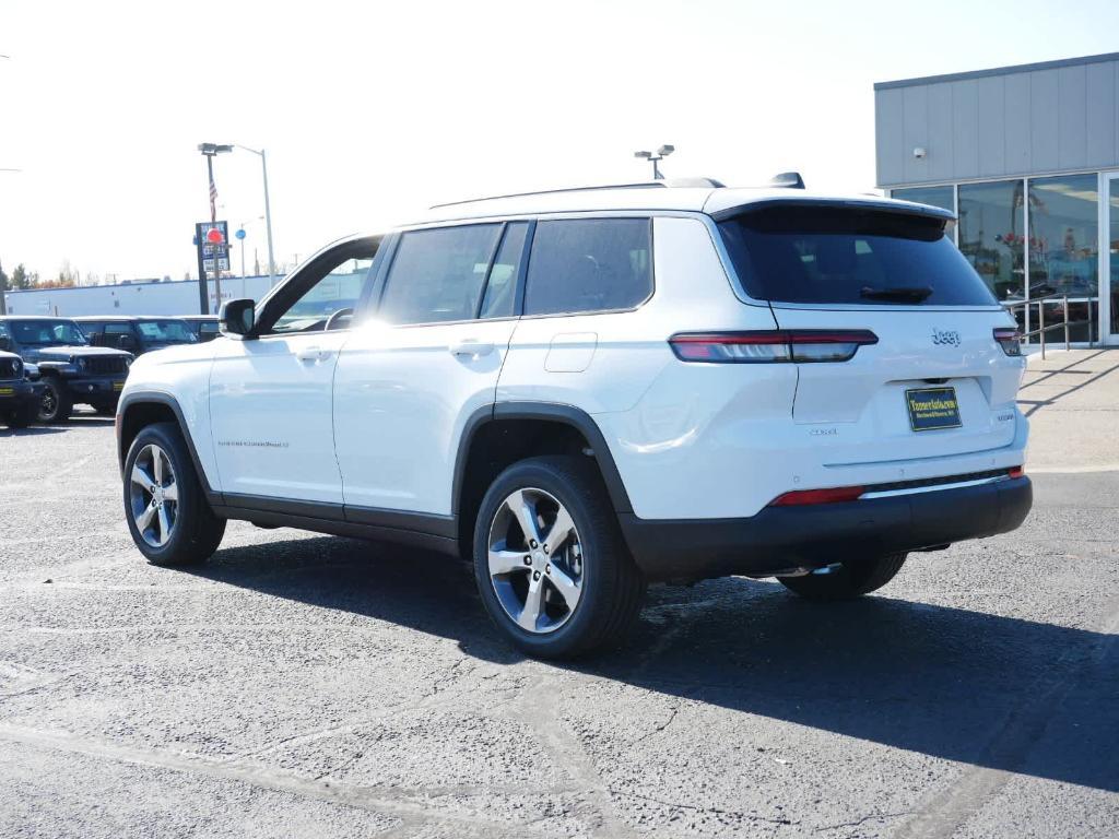 new 2025 Jeep Grand Cherokee L car, priced at $48,427