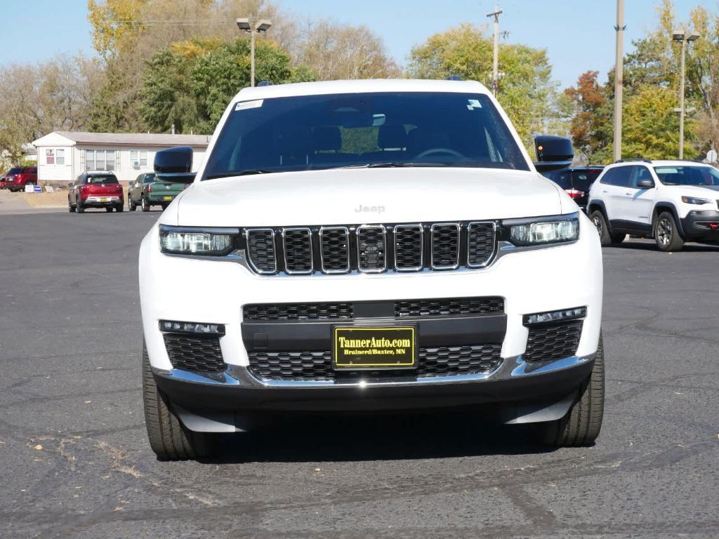 new 2025 Jeep Grand Cherokee L car, priced at $48,427