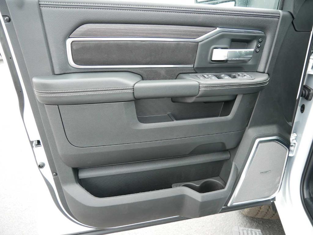 new 2025 Ram 2500 car, priced at $81,893
