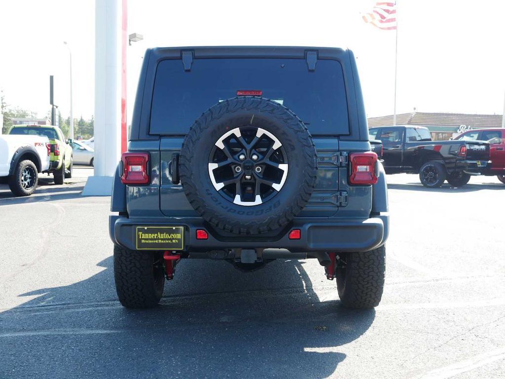 new 2025 Jeep Wrangler car, priced at $61,590