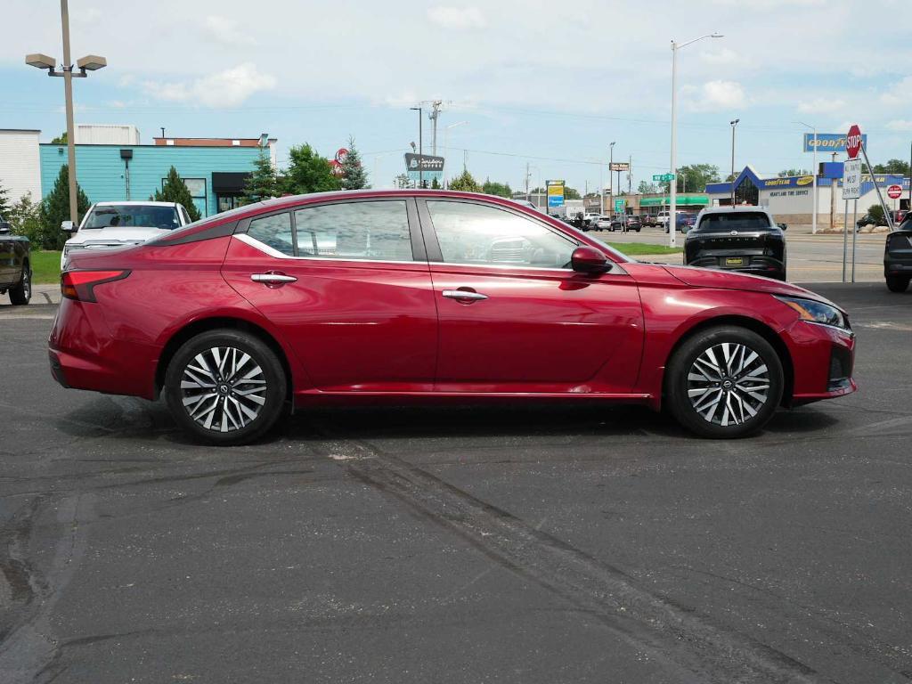 used 2023 Nissan Altima car, priced at $23,444