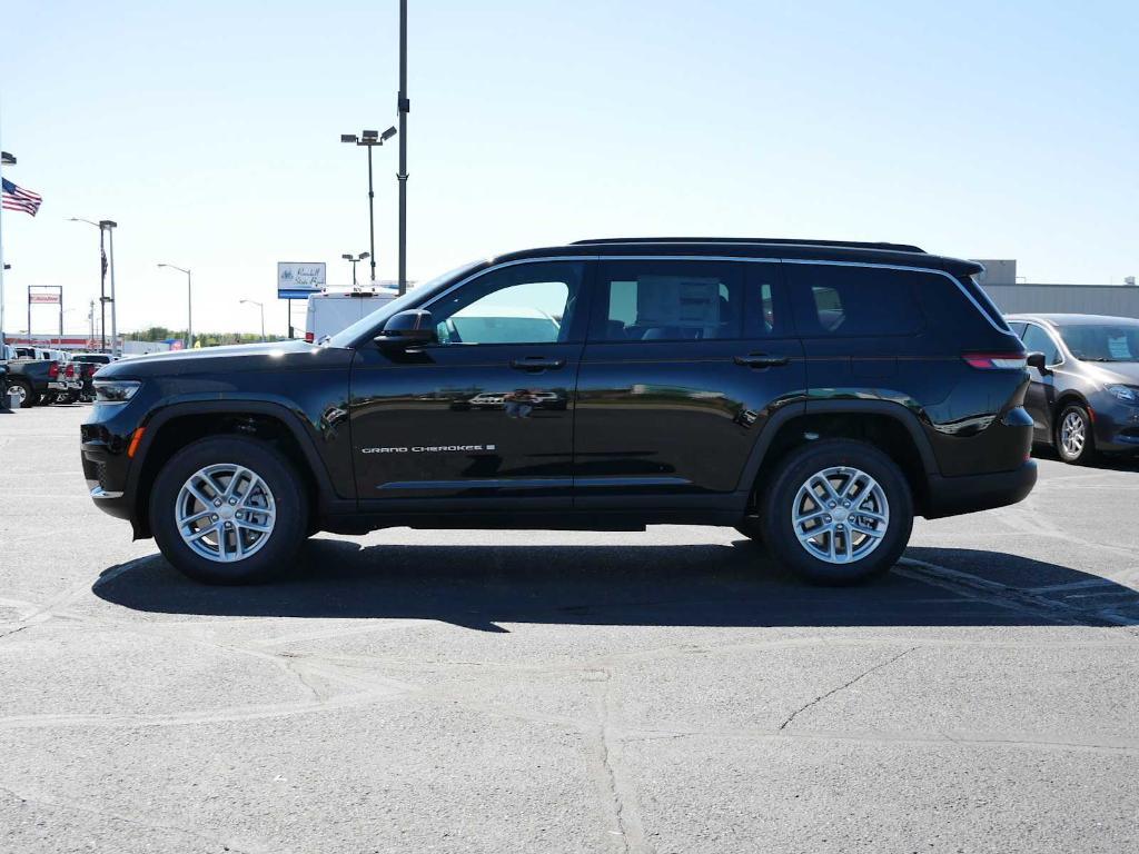 new 2025 Jeep Grand Cherokee L car, priced at $42,129