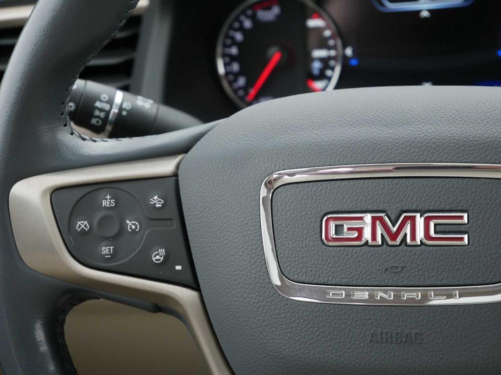 used 2021 GMC Acadia car, priced at $29,777