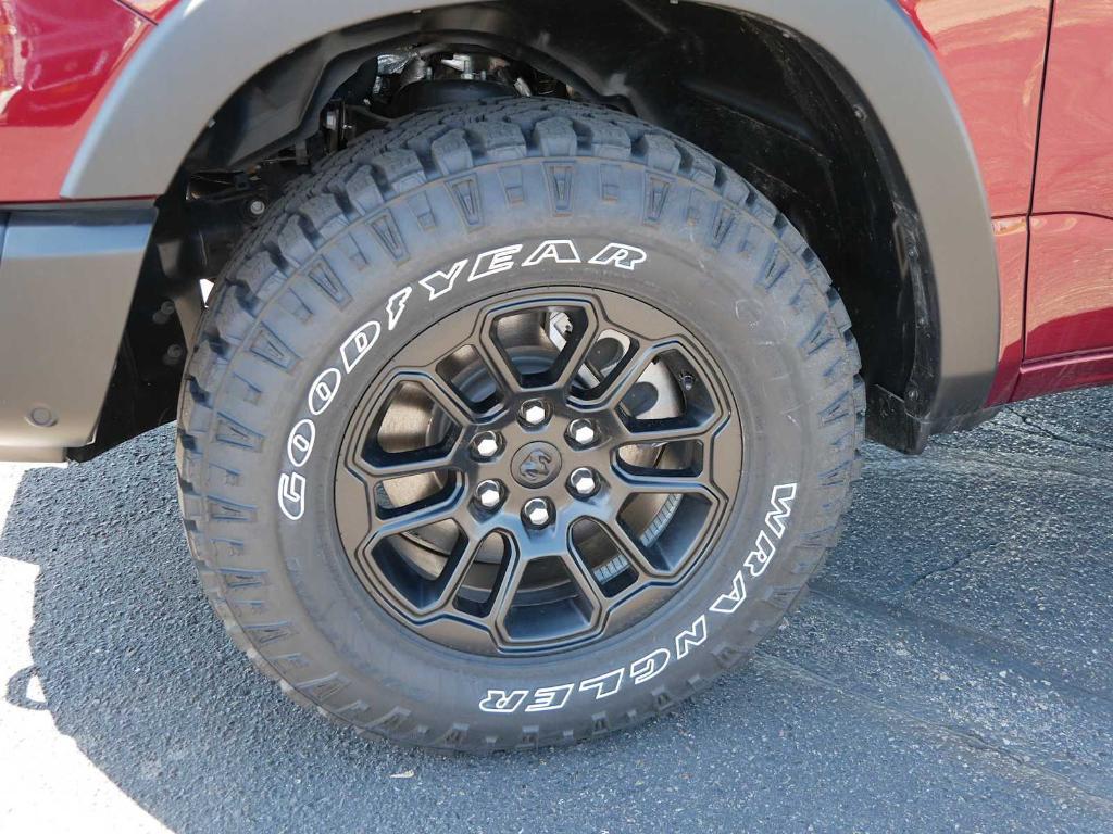 new 2025 Ram 1500 car, priced at $58,794