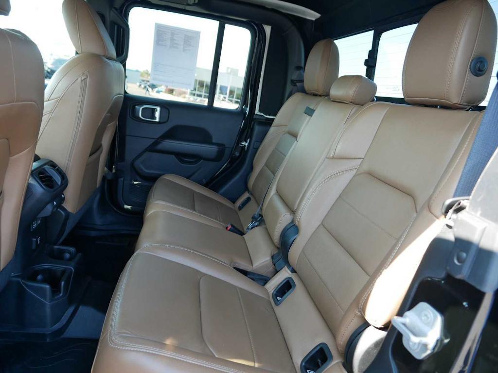 used 2021 Jeep Gladiator car, priced at $30,994