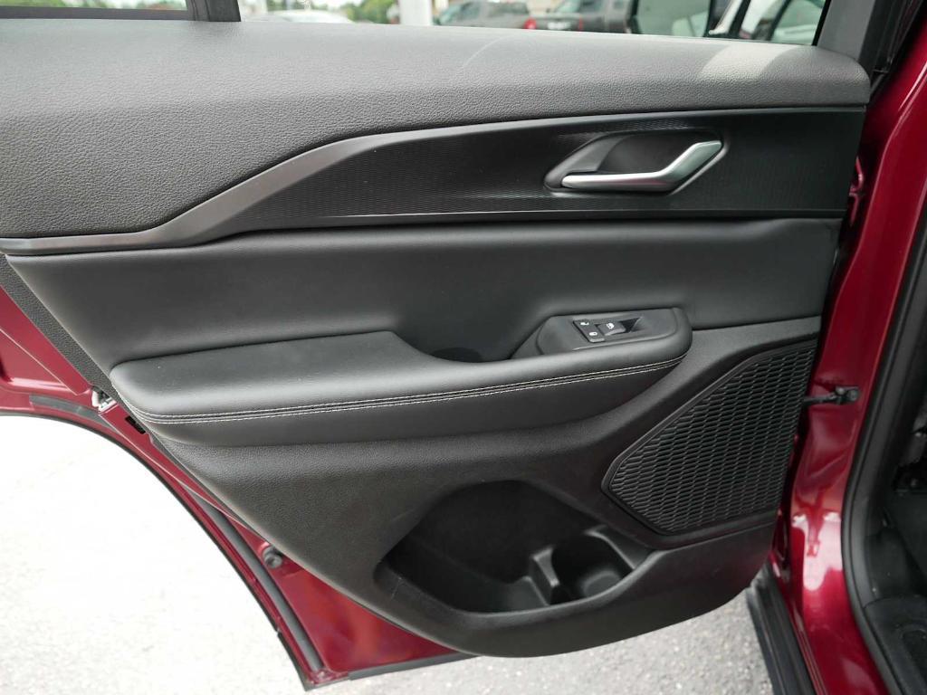 used 2023 Jeep Grand Cherokee car, priced at $32,990