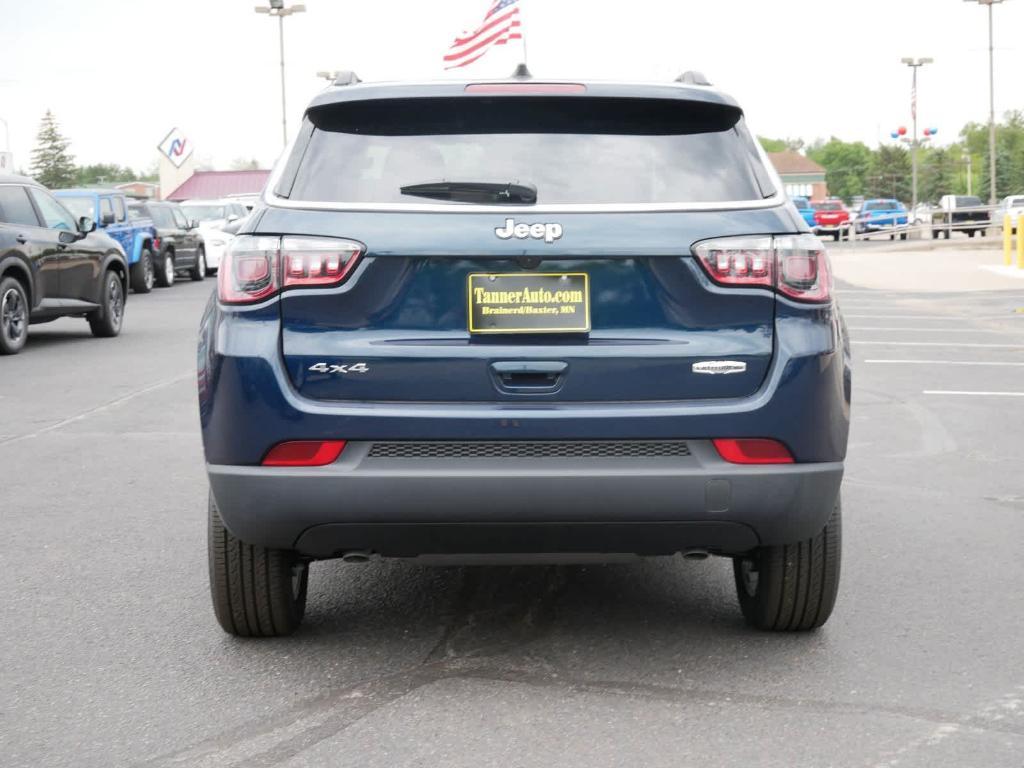 new 2024 Jeep Compass car, priced at $29,333