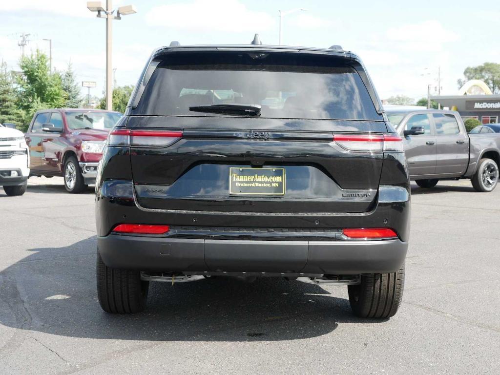 new 2025 Jeep Grand Cherokee car, priced at $51,341