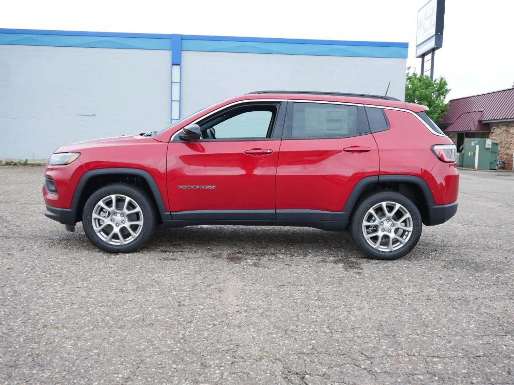 new 2024 Jeep Compass car, priced at $29,631