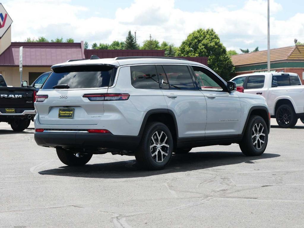 new 2025 Jeep Grand Cherokee L car, priced at $44,917