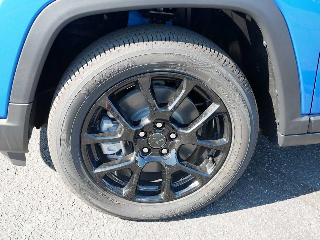 new 2026 Jeep Compass car, priced at $33,419