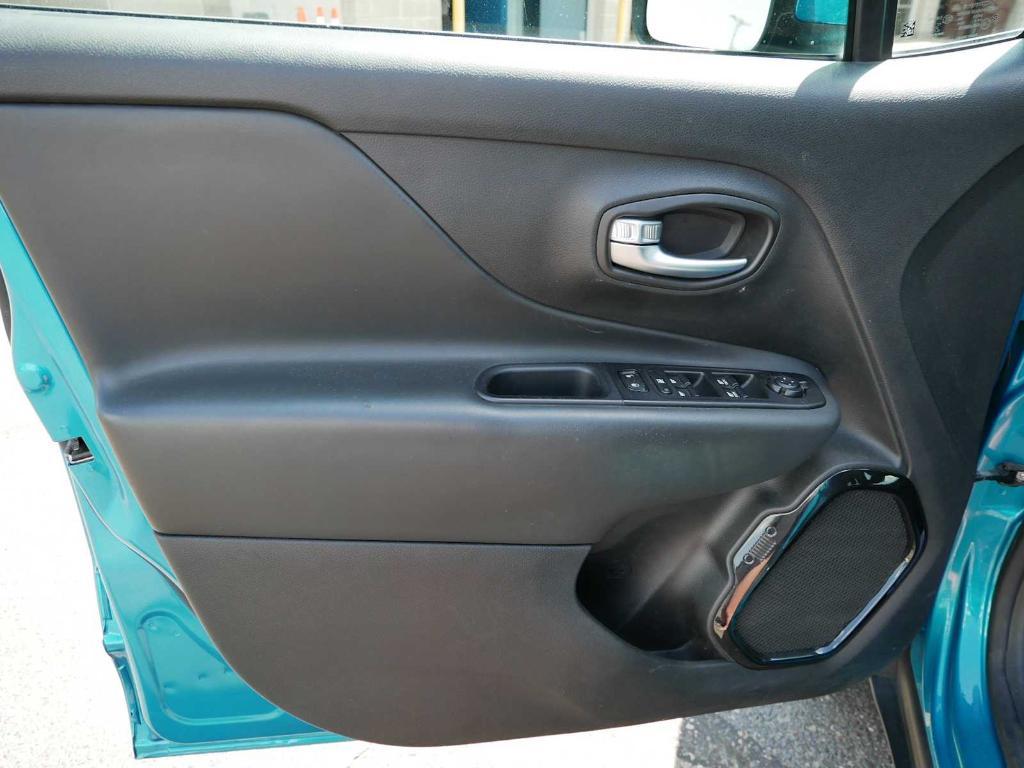 used 2020 Jeep Renegade car, priced at $18,991