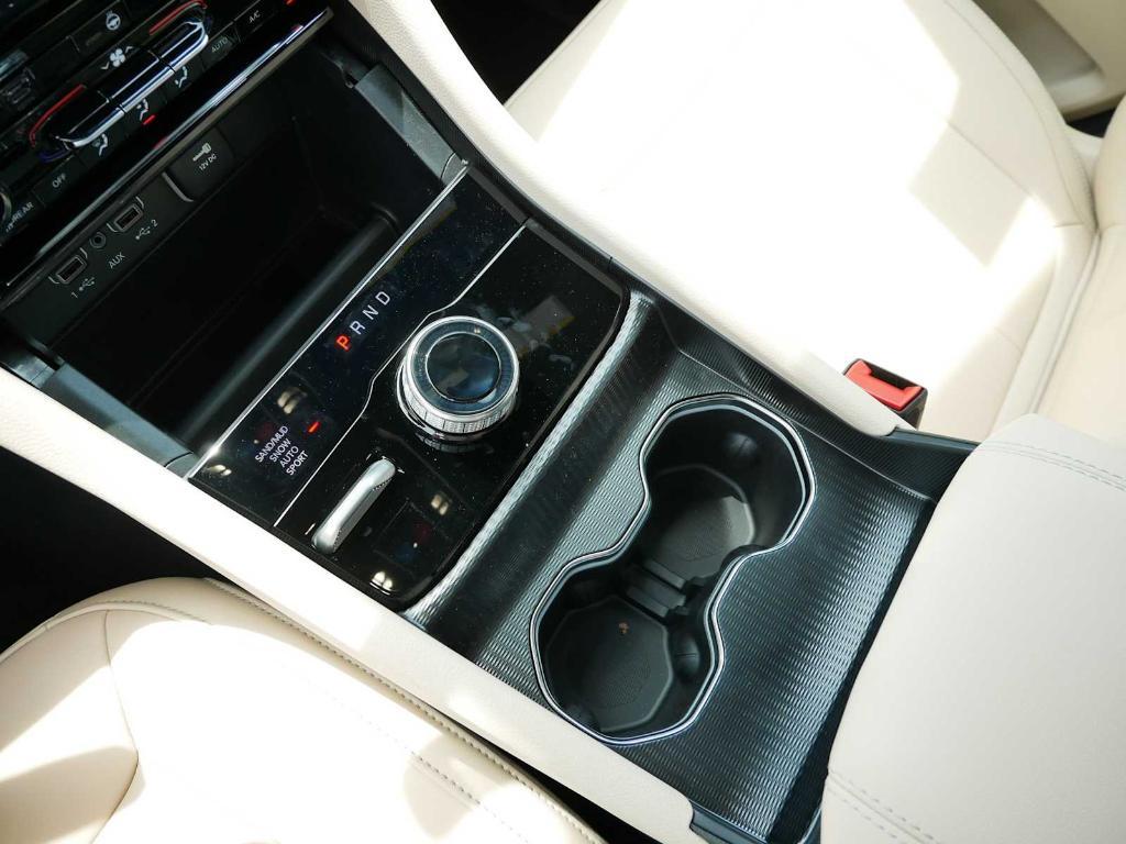 new 2025 Jeep Grand Cherokee L car, priced at $46,297