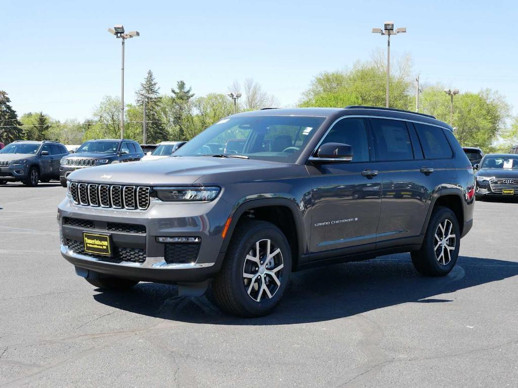 new 2025 Jeep Grand Cherokee L car, priced at $47,417