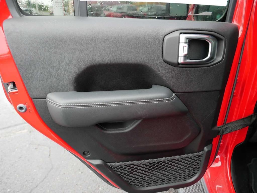 used 2020 Jeep Gladiator car, priced at $26,900