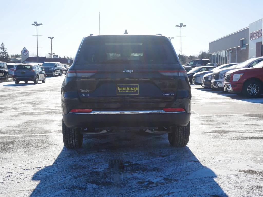 new 2025 Jeep Grand Cherokee car, priced at $46,810