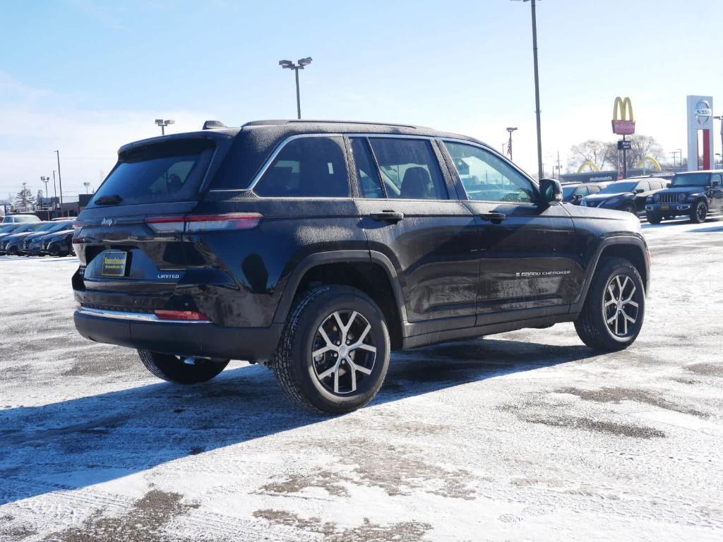 new 2025 Jeep Grand Cherokee car, priced at $46,810