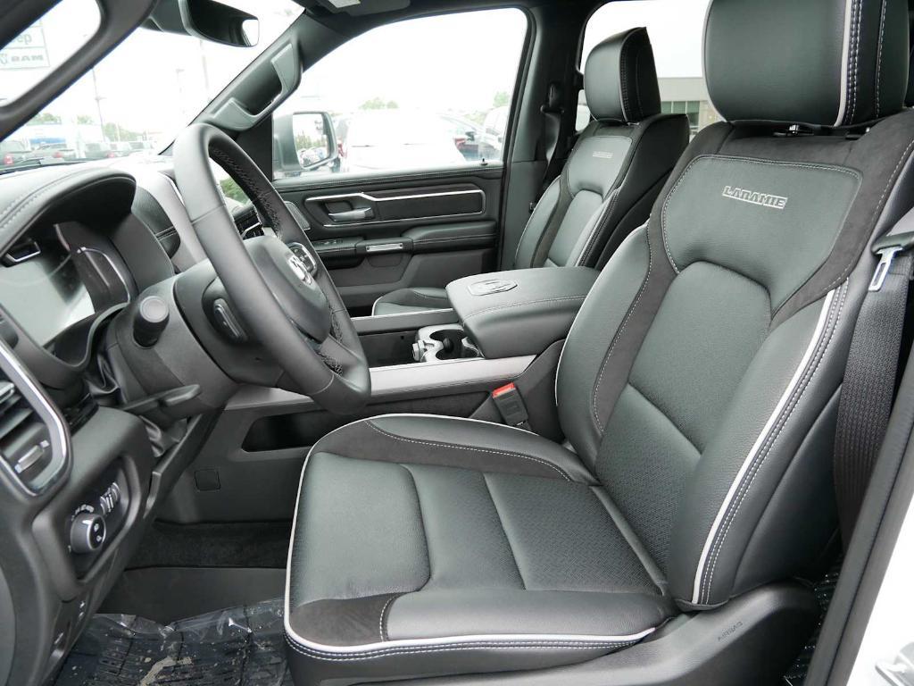 new 2025 Ram 1500 car, priced at $60,278