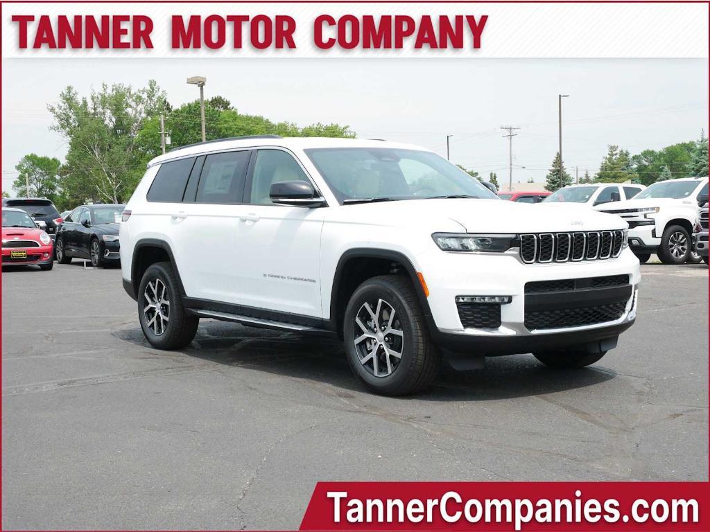 new 2025 Jeep Grand Cherokee L car, priced at $47,797