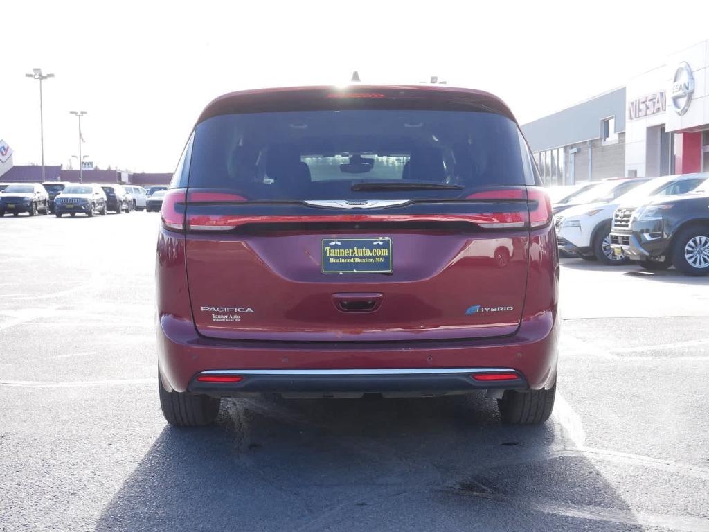 used 2021 Chrysler Pacifica Hybrid car, priced at $22,152