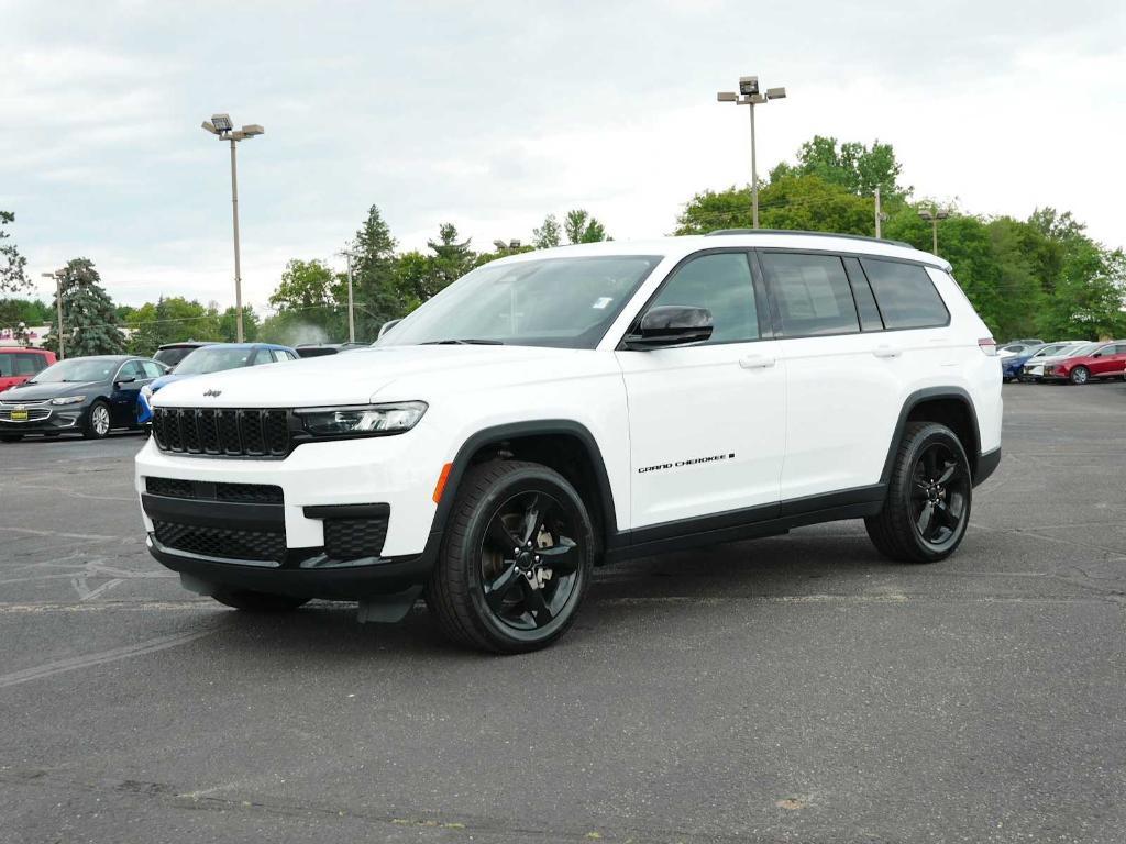 used 2023 Jeep Grand Cherokee L car, priced at $31,991