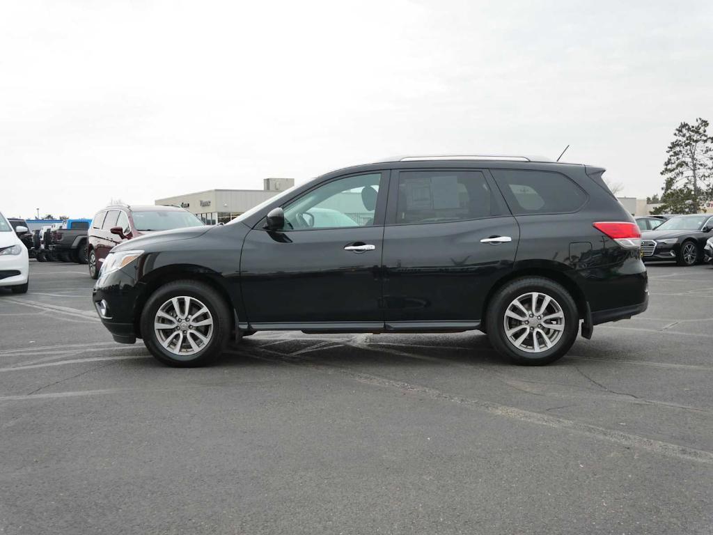 used 2016 Nissan Pathfinder car, priced at $8,995