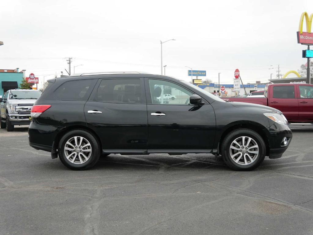 used 2016 Nissan Pathfinder car, priced at $8,995