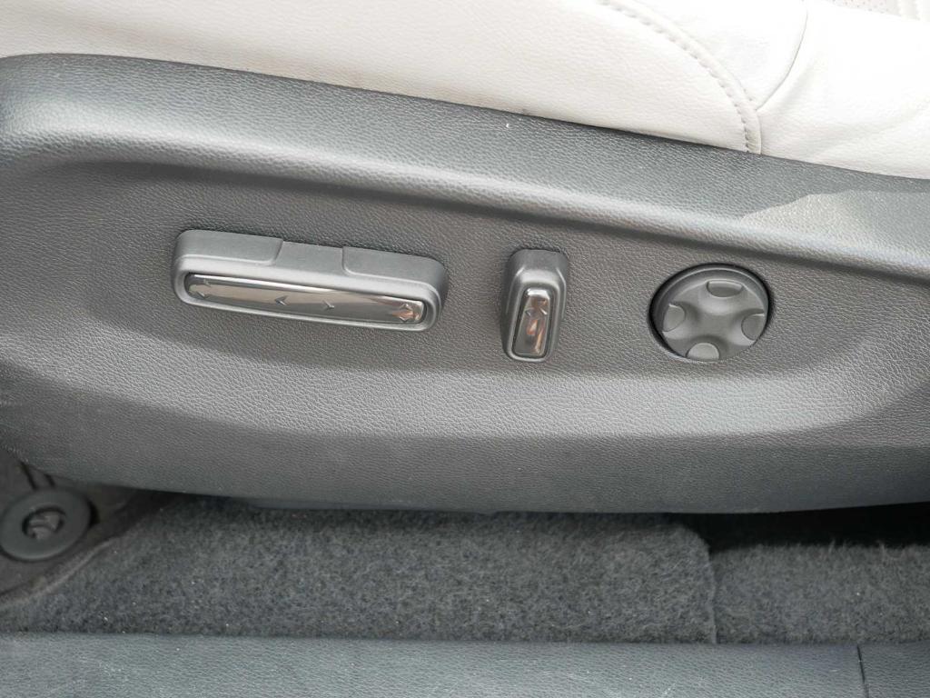 used 2022 Honda CR-V car, priced at $30,516