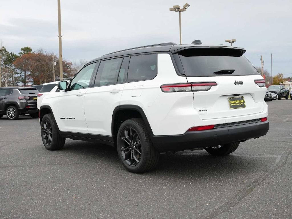 new 2025 Jeep Grand Cherokee L car, priced at $52,292