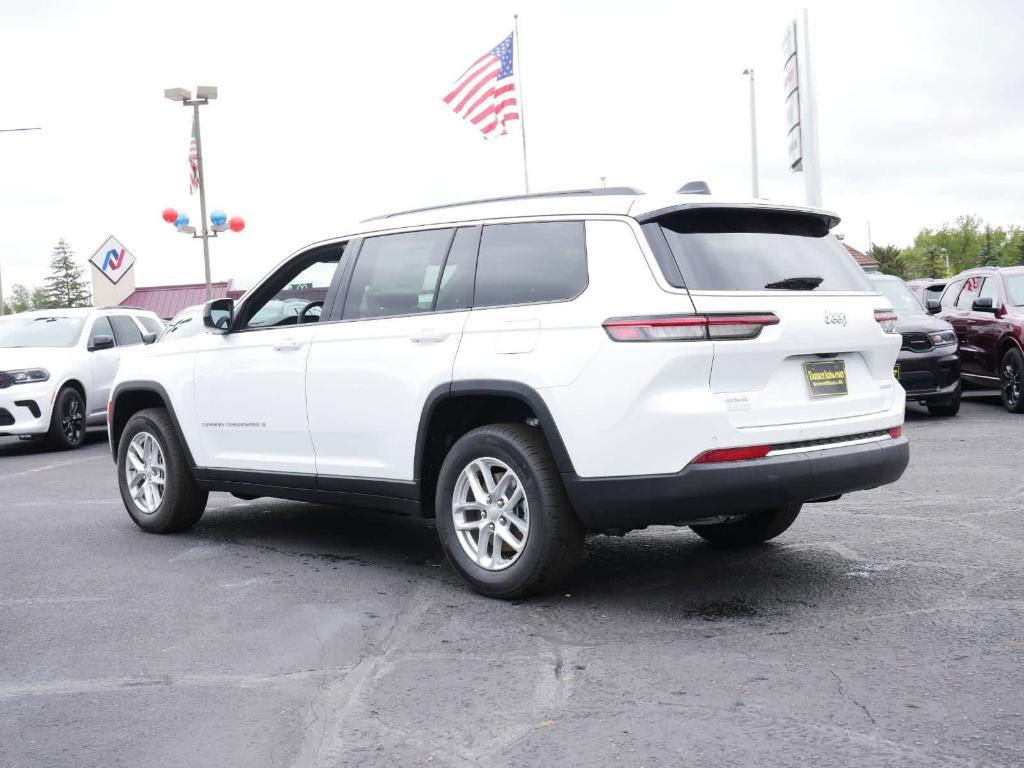 new 2024 Jeep Grand Cherokee L car, priced at $39,407