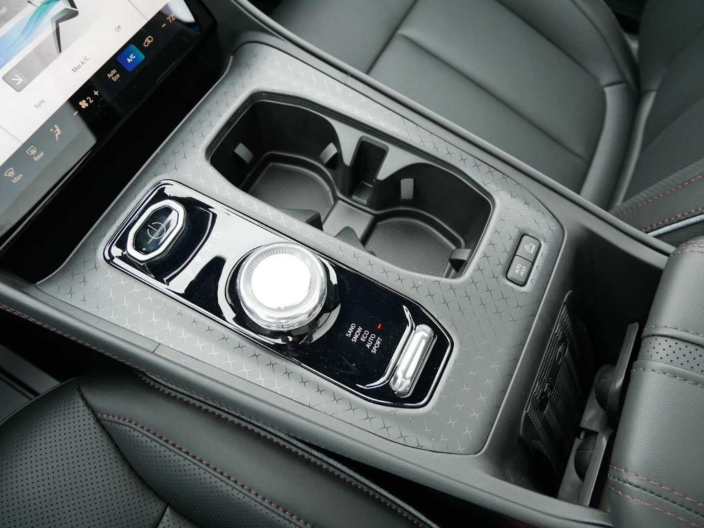 new 2025 Jeep Wagoneer S car, priced at $49,999