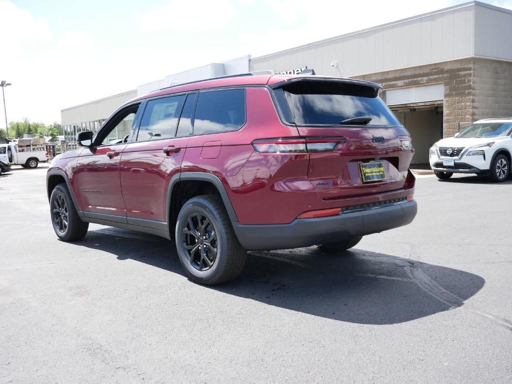 new 2024 Jeep Grand Cherokee L car, priced at $42,471