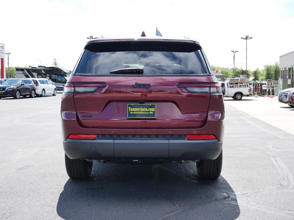 new 2024 Jeep Grand Cherokee L car, priced at $42,471