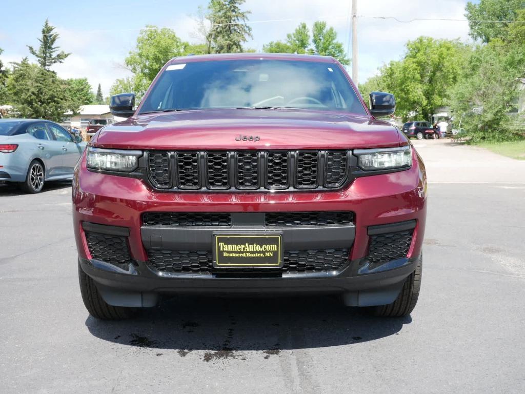 new 2024 Jeep Grand Cherokee L car, priced at $42,471