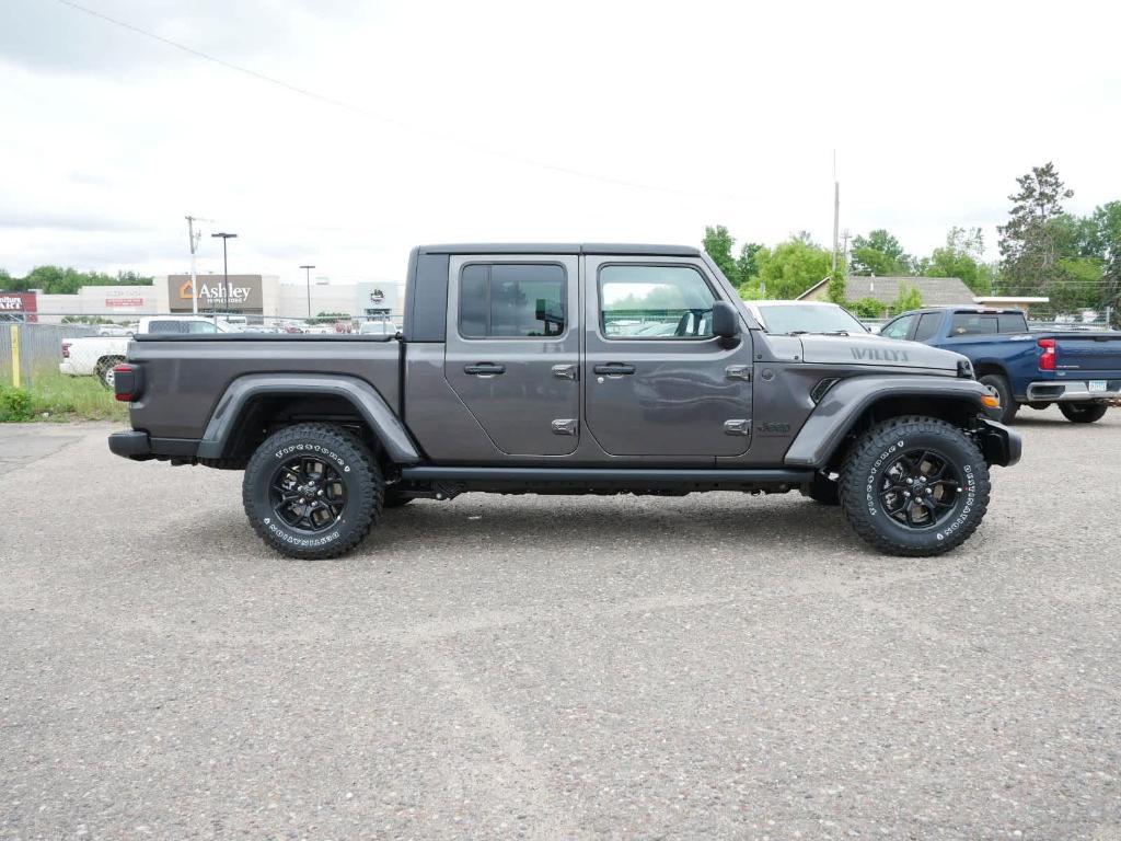 new 2024 Jeep Gladiator car, priced at $46,796