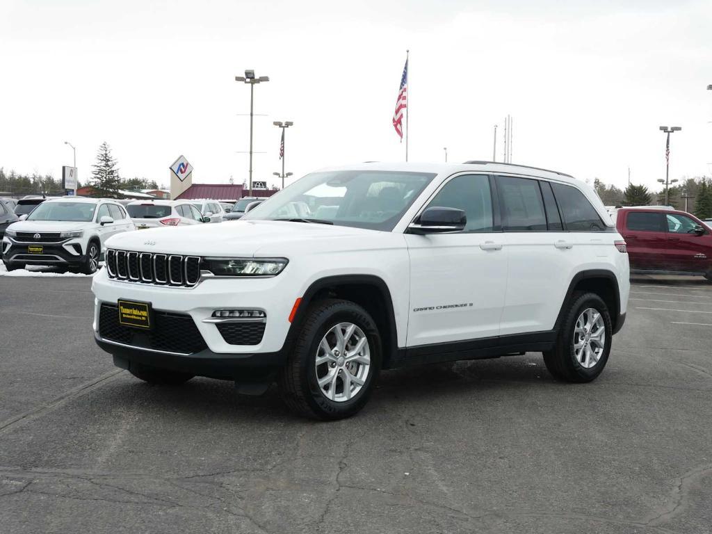 used 2023 Jeep Grand Cherokee car, priced at $31,444