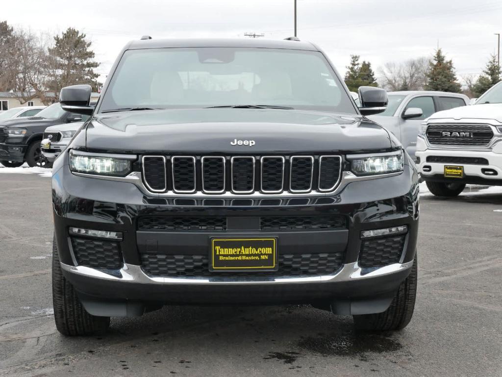 new 2025 Jeep Grand Cherokee L car, priced at $49,915