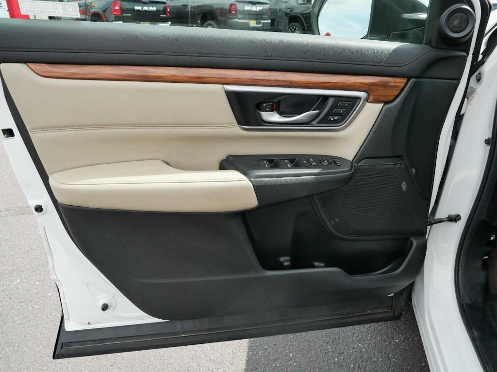 used 2020 Honda CR-V car, priced at $23,991