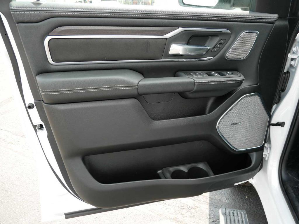 new 2025 Ram 1500 car, priced at $60,520