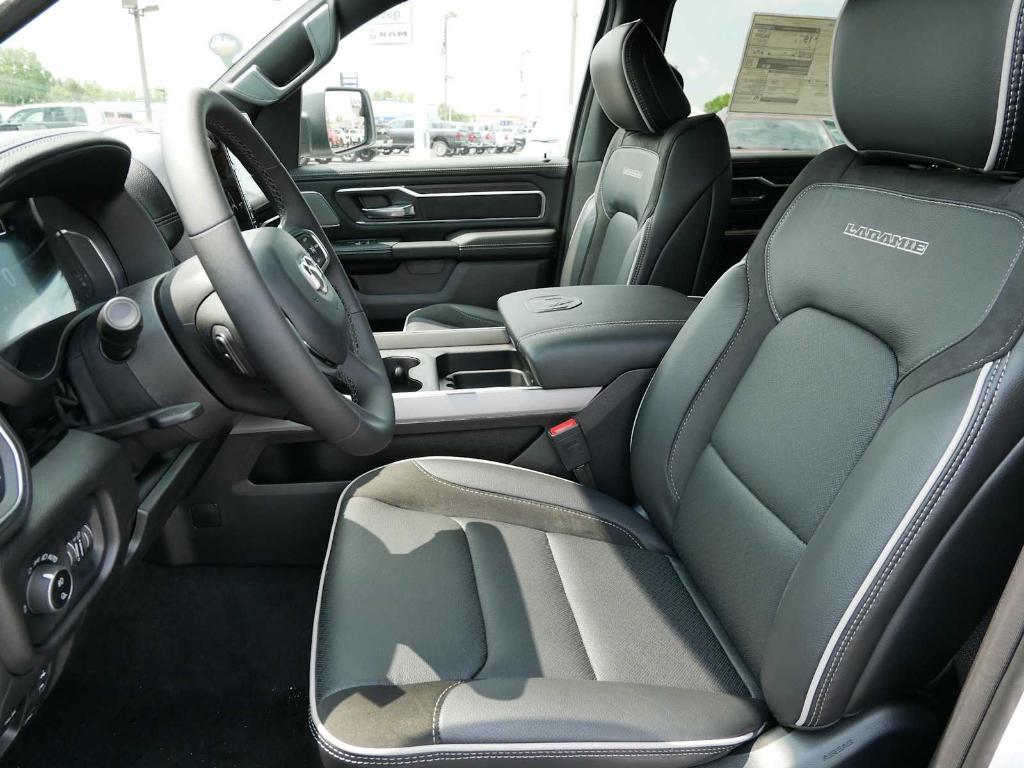new 2025 Ram 1500 car, priced at $60,520